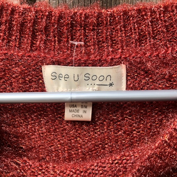 Women’s Cozy Rust Coloured Sweater Size Small ✨ - Picture 3 of 7